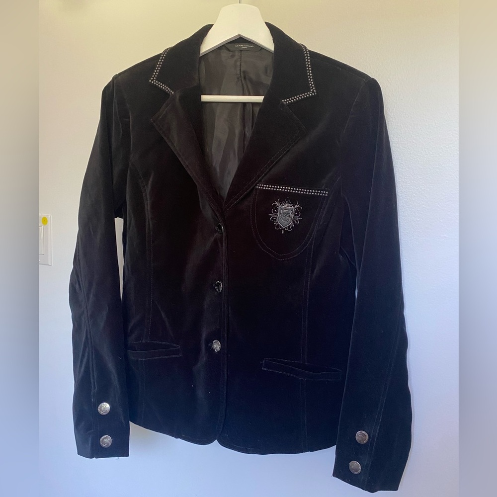 Simon Chang equestrian Black Velvet Women's Jacket